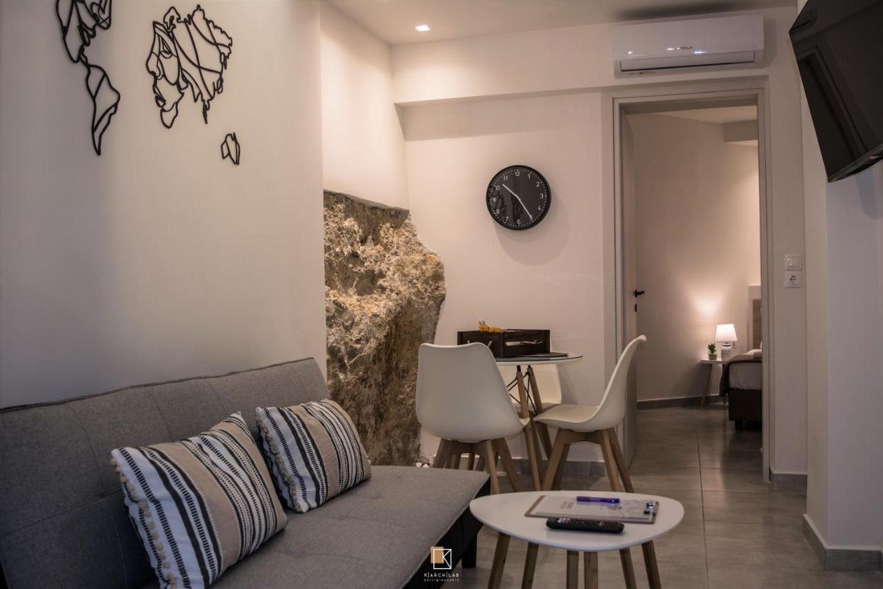 Uni Island - Old Town Suites Héraklion Extérieur photo