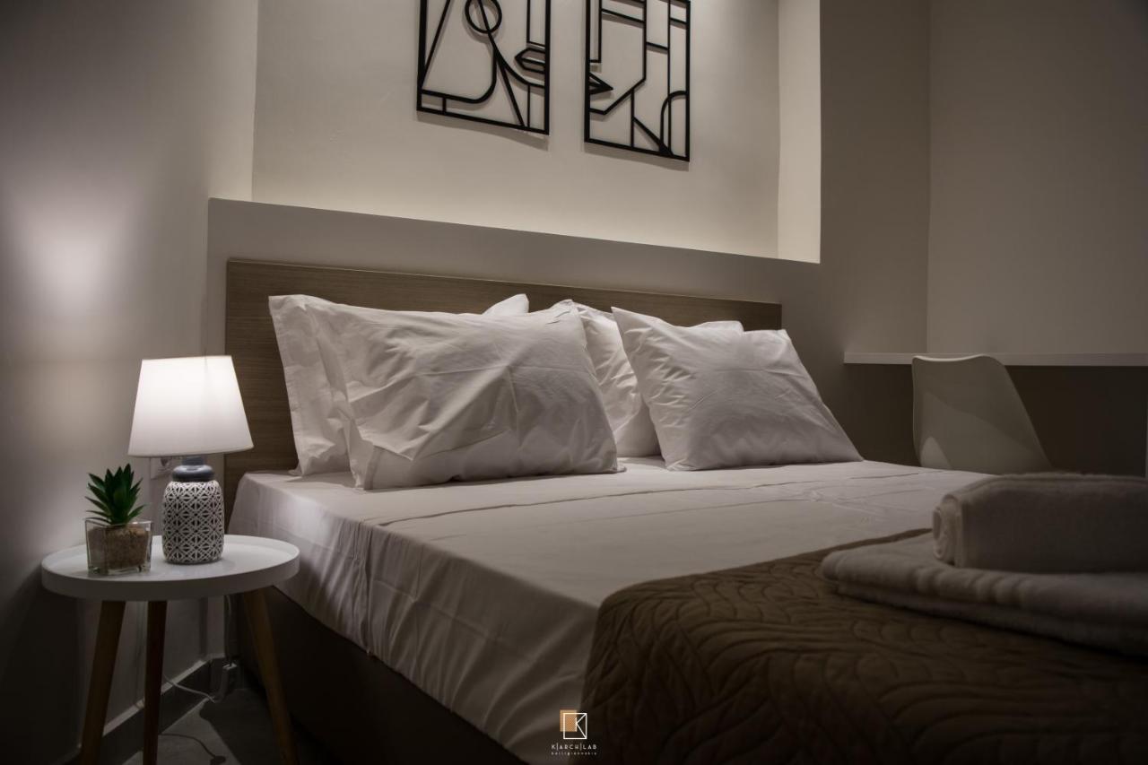 Uni Island - Old Town Suites Héraklion Extérieur photo