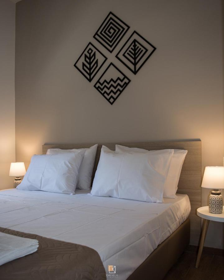 Uni Island - Old Town Suites Héraklion Extérieur photo